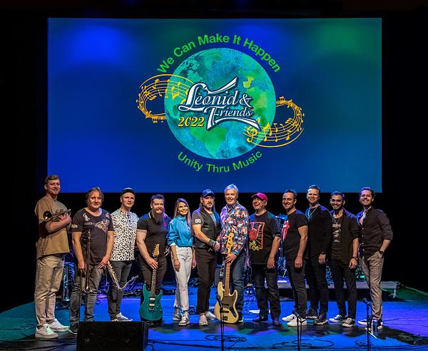 Leonid + Friends: Celebrating the Music of Chicago