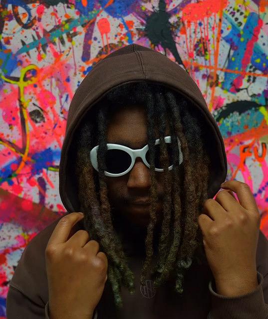 Kee Nola