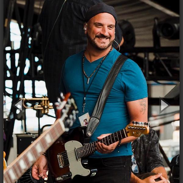 Mike DelGuidice: A Concert Weekend for Veterans