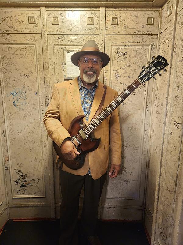 Jr Mack Acoustic