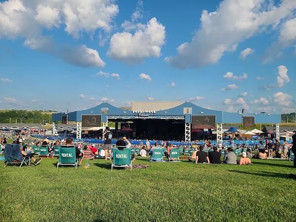 Hollywood Casino Amphitheatre - St. Louis, MO